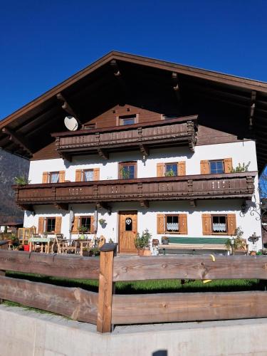 Mariastein Bed & Breakfast | Jagerhof am Sonnenplateau