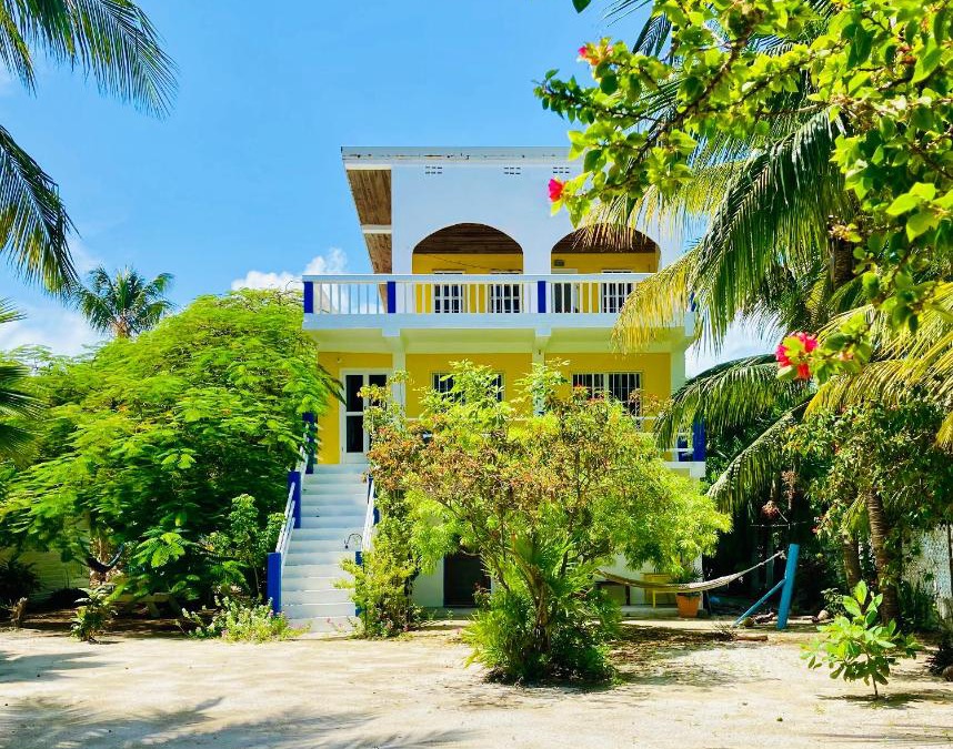 Caye Caulker House | JAGUAR MORNING STAR
