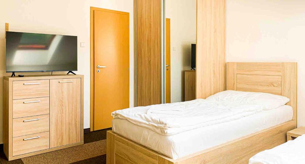 Sever Hotel | Jahodná