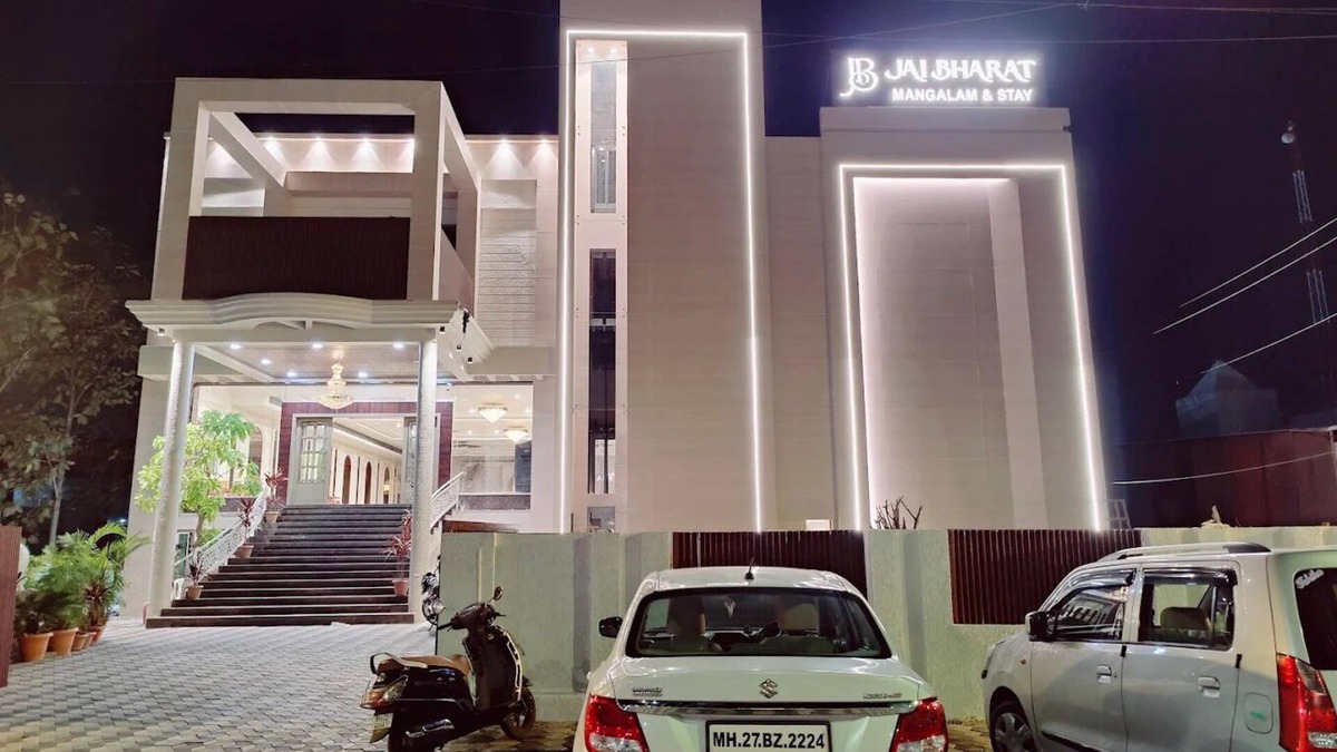 Amravati Hotel | Jai Bharat Manglam And Stay