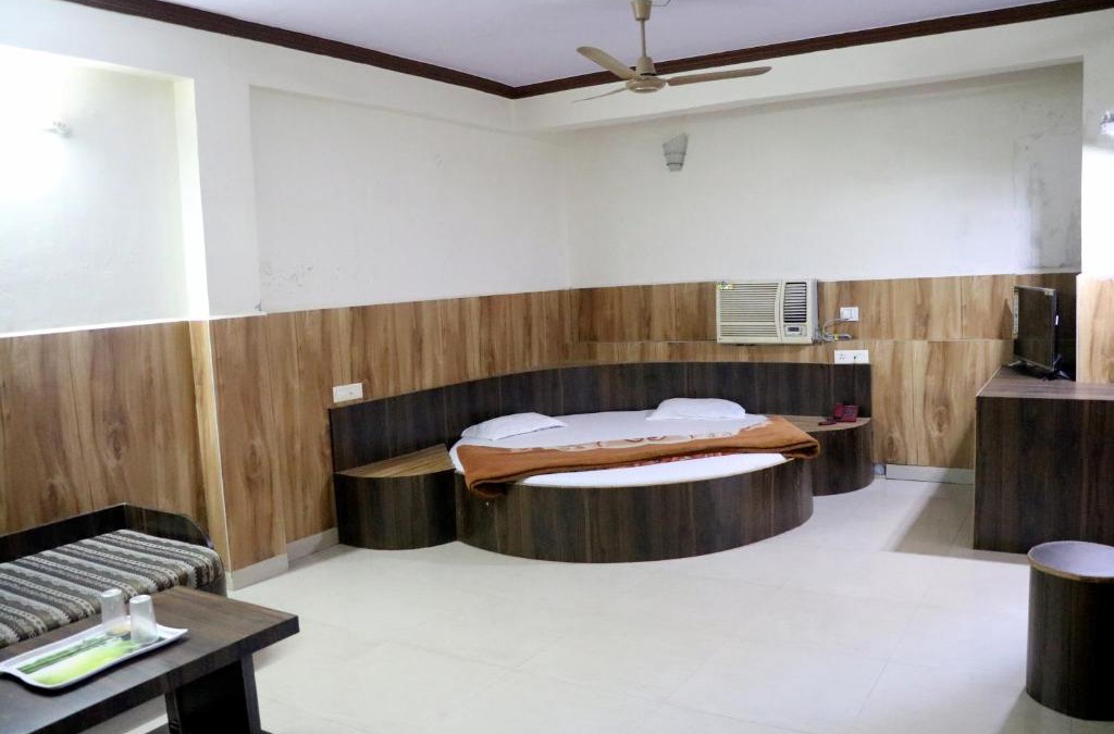 Pachmarhi Hotel | Jain Residency