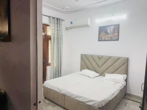 Mayapur House | Jairam - HOME STAY