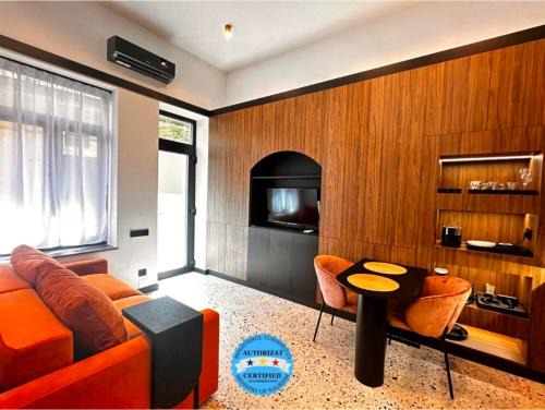 Old Town Apartment | Jais Home-Moon Apartment Old Town