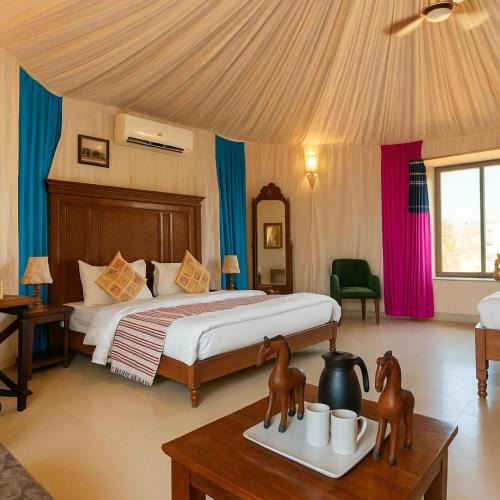 Amar Sagar Pol House | Jaisalmer Sunrise Desert Resort With Pool