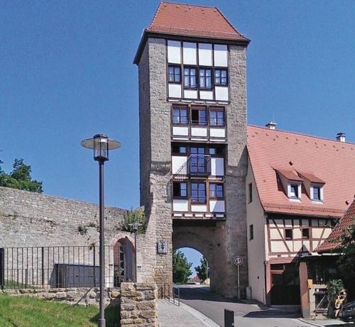Rottingen Apartment | Jakobsturm Ferien im Turm