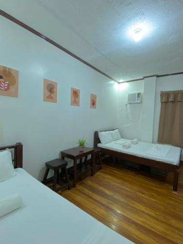 Loay Hotel | Jala Beach Resort