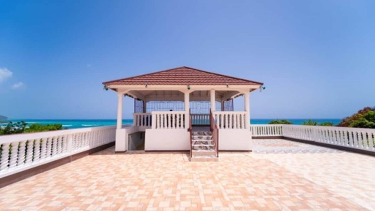 Bull Bay House | Jamaica's Gem: Sun-Kissed Comfort Near the Beach