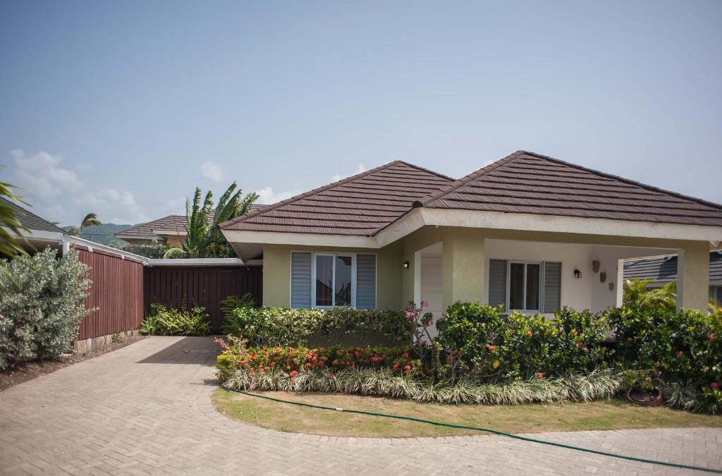 Molynes Gardens House | Jamaica Shades @ Cool Shades