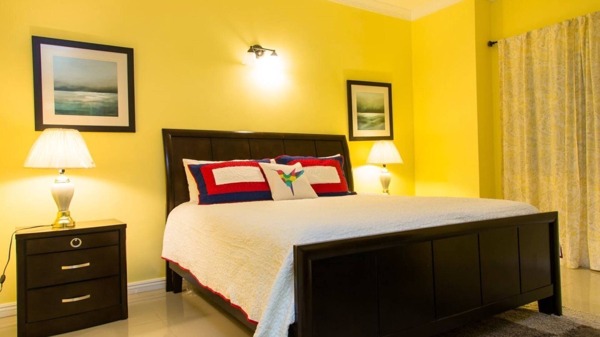 Saint Andrew Condo | Jamaica Vacation Rentals - Suits Us At Kings Manor