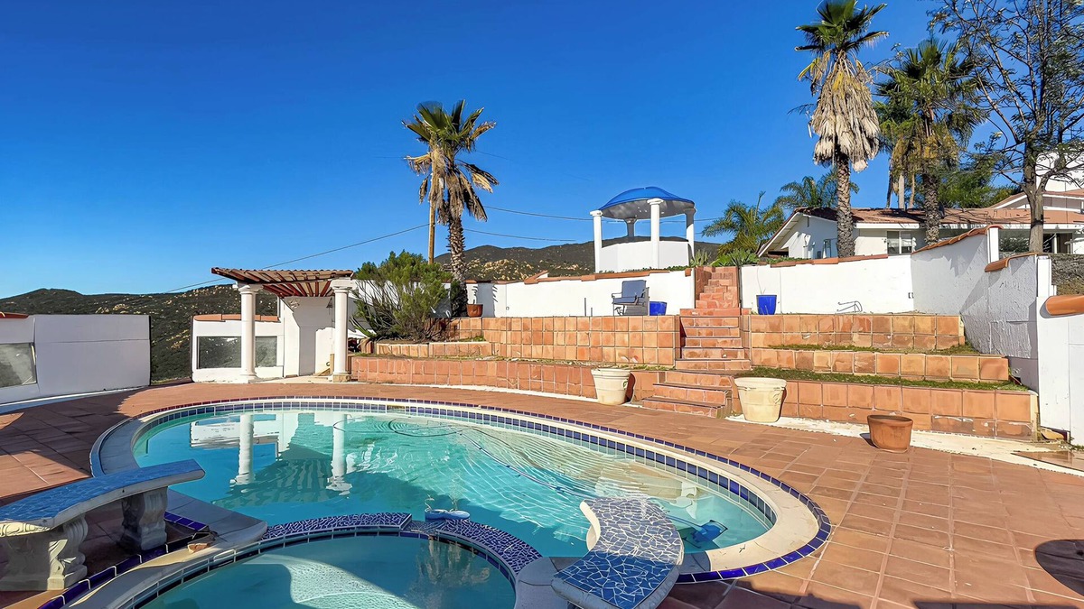 Jamul Villa | Jamul's Jewel: 10ACRES,Hilltop,Heated*Salt Pool,Spa*,City & Mtn.Views,B-Ball Court*,Grill,Horseshoes