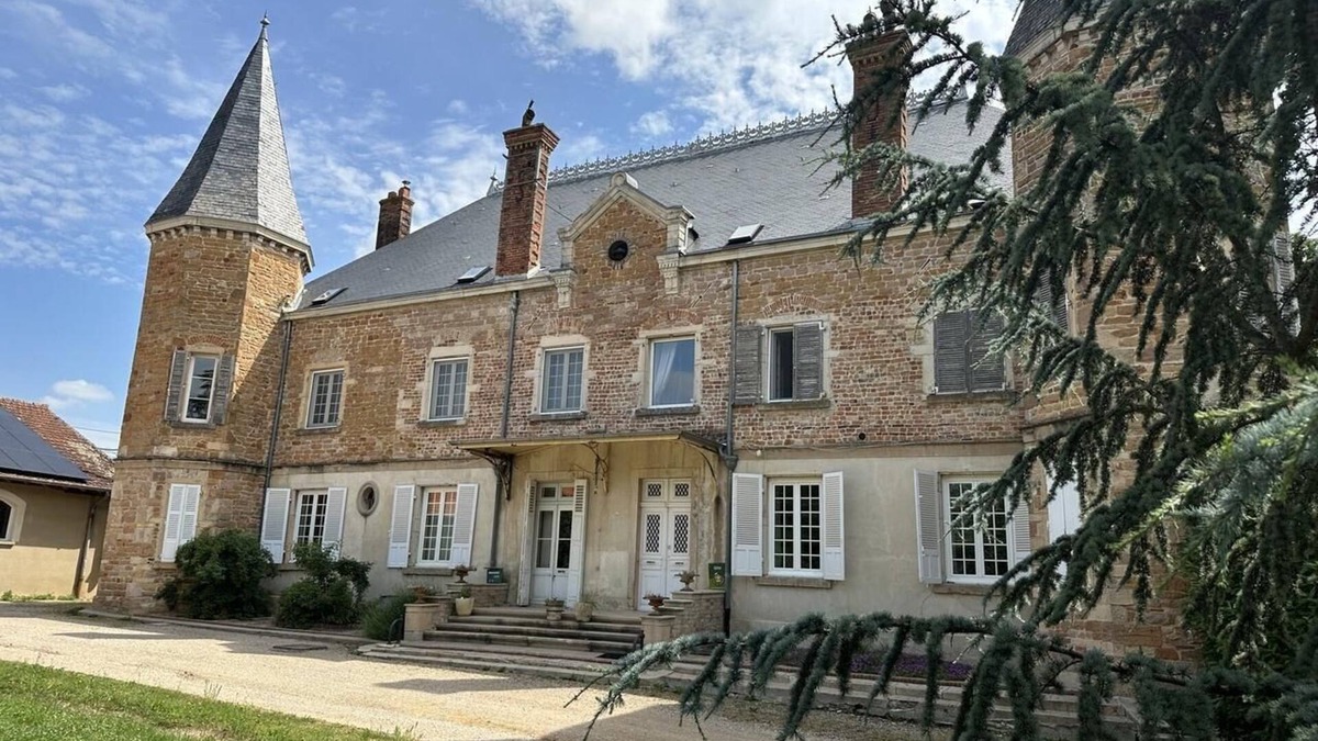 Bage-la-Ville House | Janette - Bage-dommartin