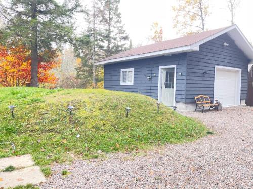 Highlands East House | Janis Guest House 6-8 Guests
