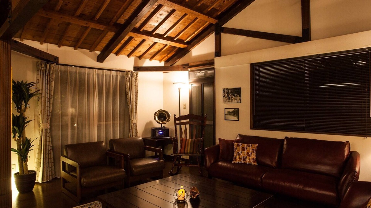 Urasoe House | Japanese style modern house Have an important tim - IRORI HOUSE / Urasoe Okinawa