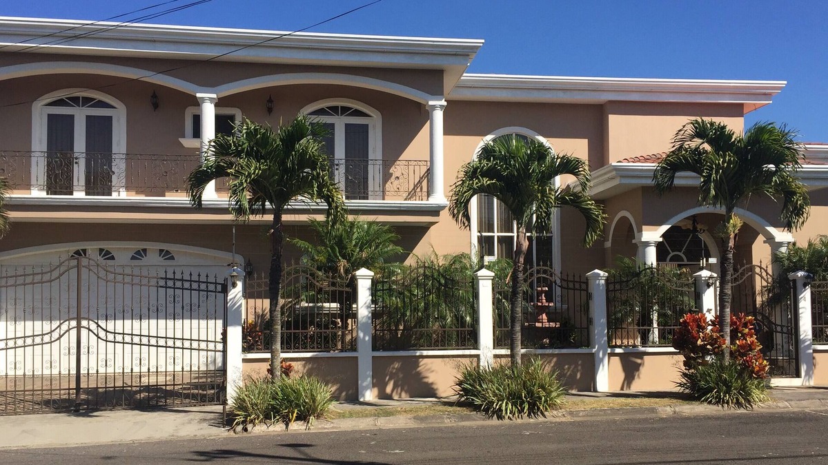 San Antonio de Belen House | Jarahueca's House the best option for your vacations in Costa Rica