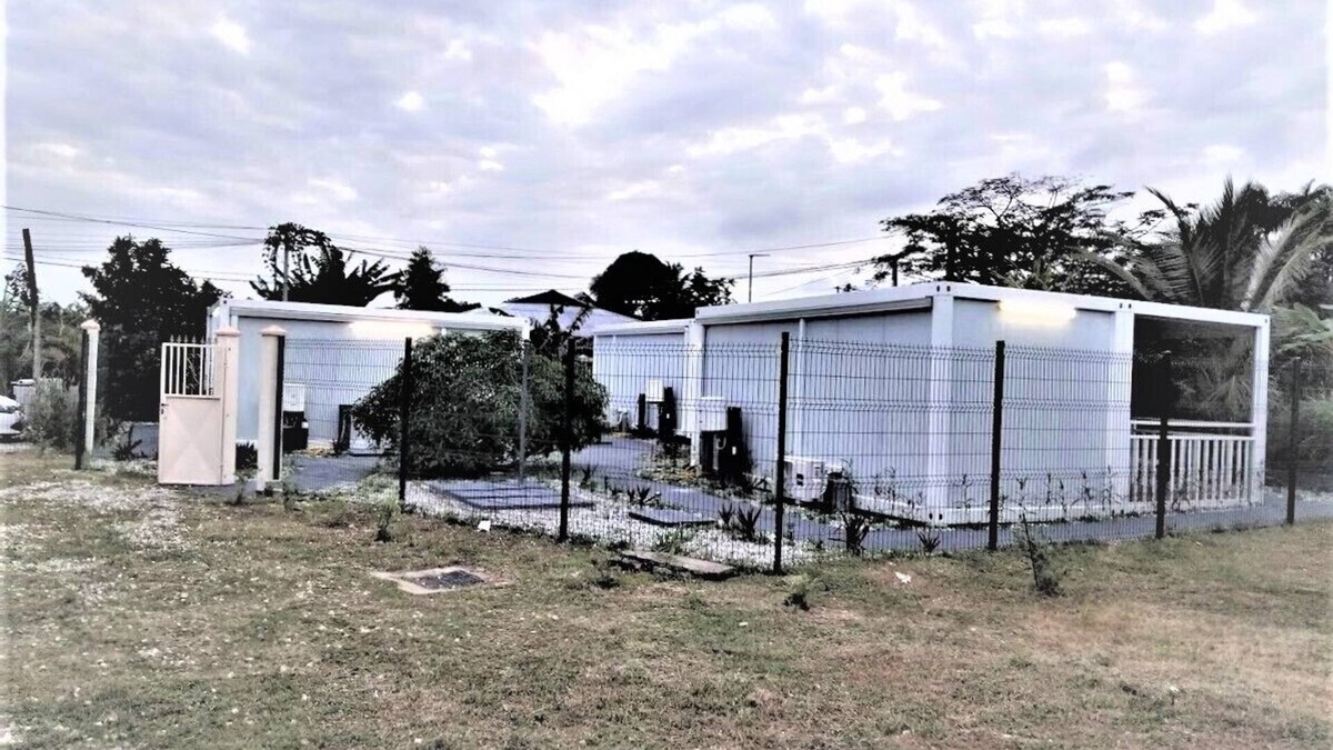 Matoury House | Jardin de la Raffinerie