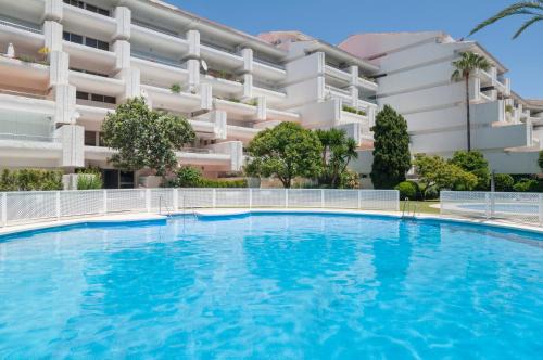 Golden Mile Apartment | Jardines del Mar Apartments