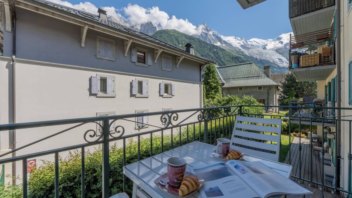 Chamonix City Centre Apartment | Jardins d'Androsace 1er étage, Chamonix, France