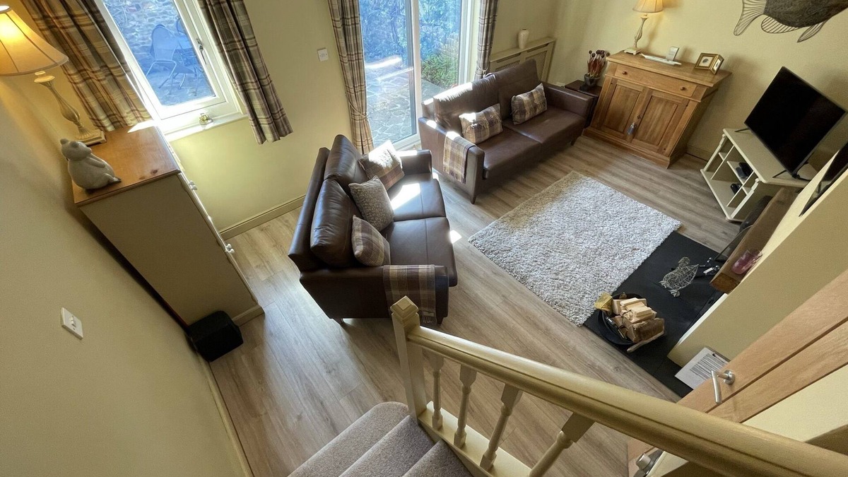 Kirkby Lonsdale Cottage | Jasmine Cottage in the heart of fabulous Kirkby Lonsdale, with private parking!
