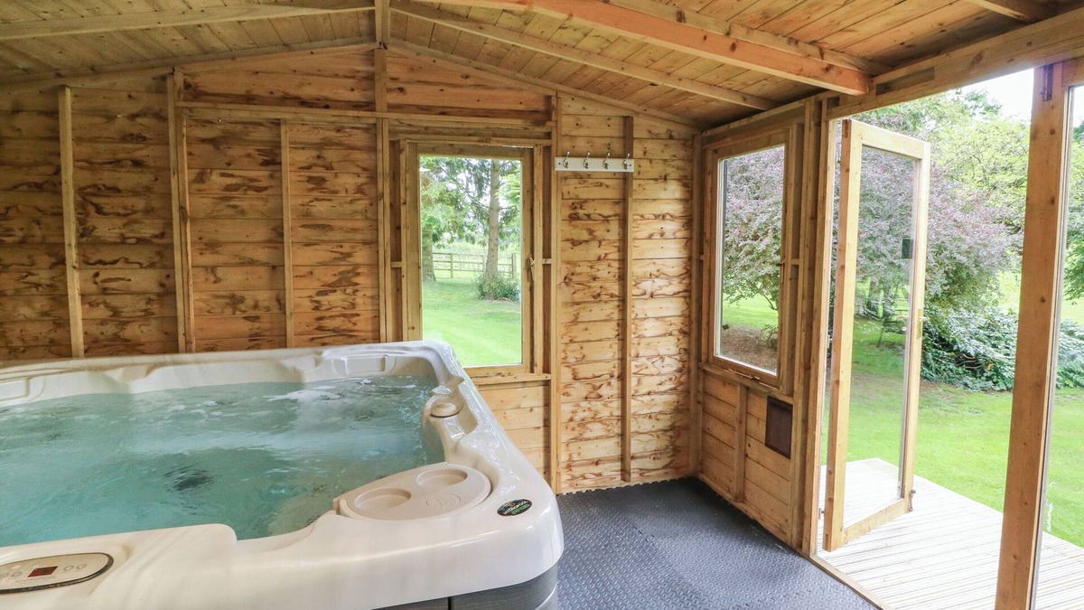 Swimbridge Cottage | Jasmine