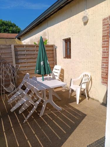 Saint-Martin-de-Hinx Apartment | Jaureguiberry