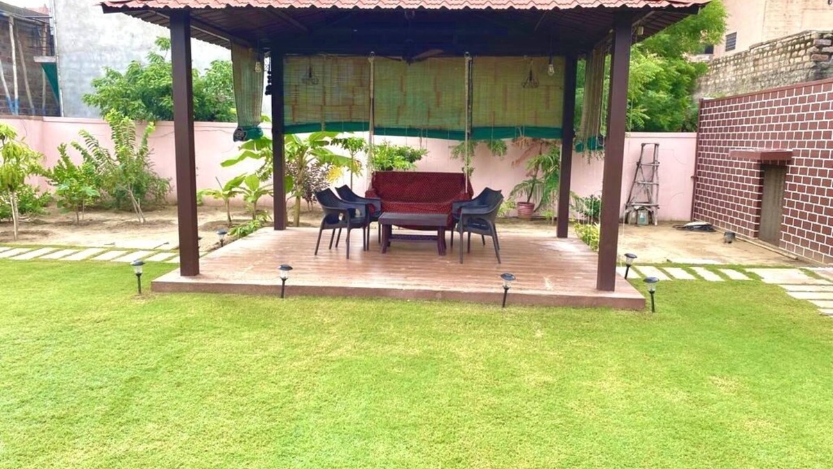 Ajit Colony Apartment | Jawahar Villa Entire 1st Floor 2BHK