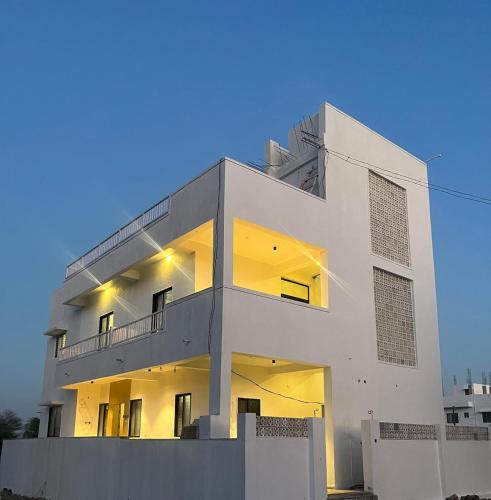 Akalkot Bed & Breakfast | JAY SHANKAR Homestay