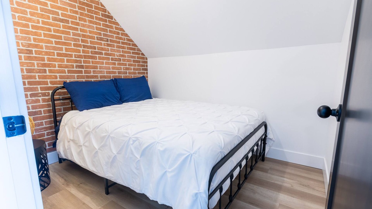 Newfoundland Apartment | Jeannie & Clyde’s, a charming ocean view loft in Bay Bulls, NL.