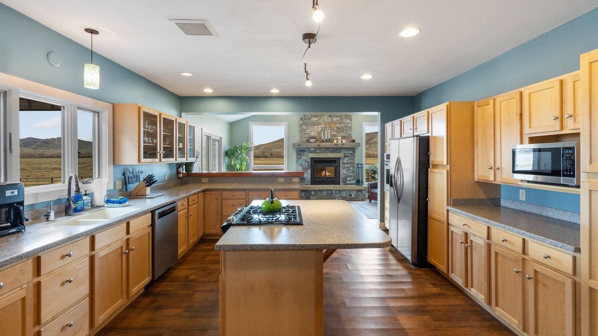 Three Forks House | Jefferson Springs Ranch House- Winter dates available!