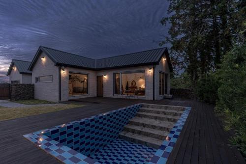 Andeok House | Jeju Cheongsu-ri Haru Private Pension