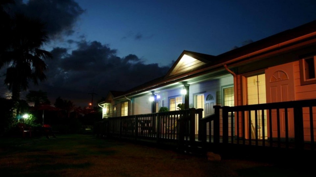 Jocheon House | Jeju Palm Hills Pension