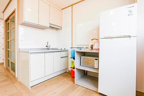 Gujwa House | Jeju Special Pension
