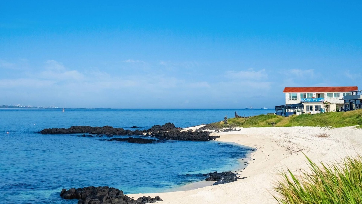 Jeju City House | Jeju udo Haneuli Pension