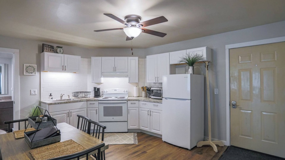 Weston Apartment | Jelinek Hideaway Unit 1