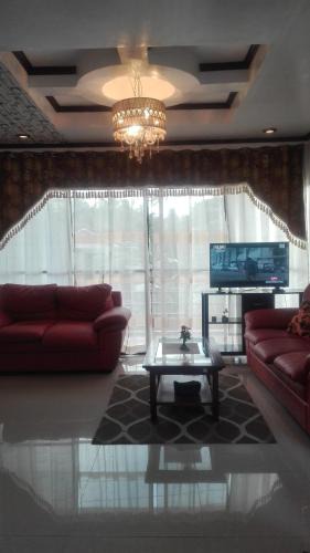 Pavia House | Jem Jeff Residence Inn