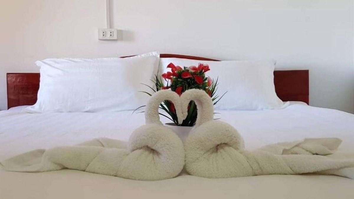 Phonsavan Hotel | Jennida 2