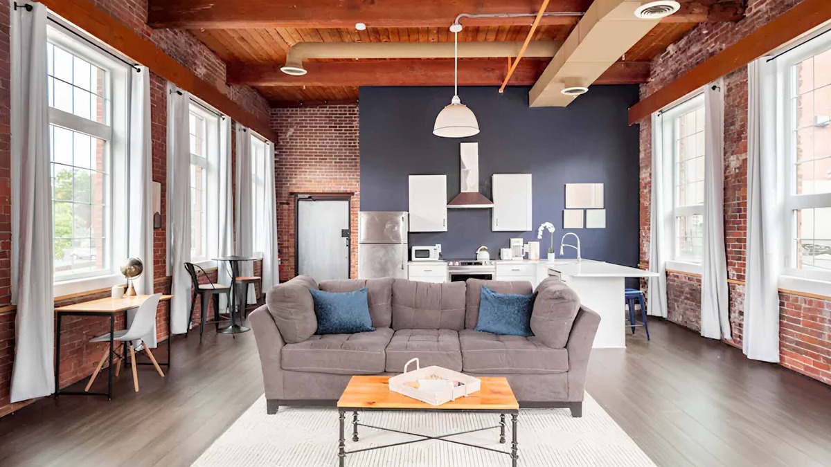 College Hill Apartment | Jennifer's Riverfront Loft Apartment Historic Building