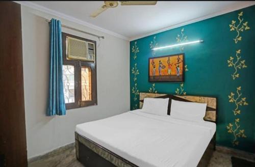 Nizamuddin East Hotel | Jerry Residency IN Malviya Nagar