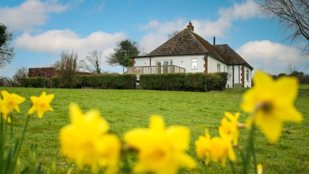 Etchinghill Apartment | Jewel in the Garden of England - One bedroom