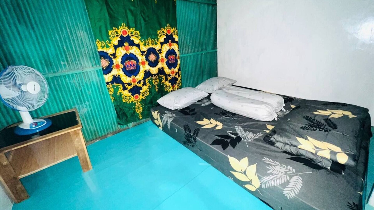 Komodo Bed & Breakfast | Jhuna Komodo Homestay Room 2