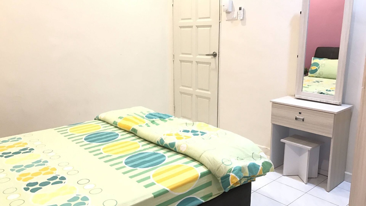 Ulu Tiram House | Jiaxin Homestay家馨民宿JBPuteriWangsa @ Ikea,Aeon,Midvalley,AustinHightWaterPark