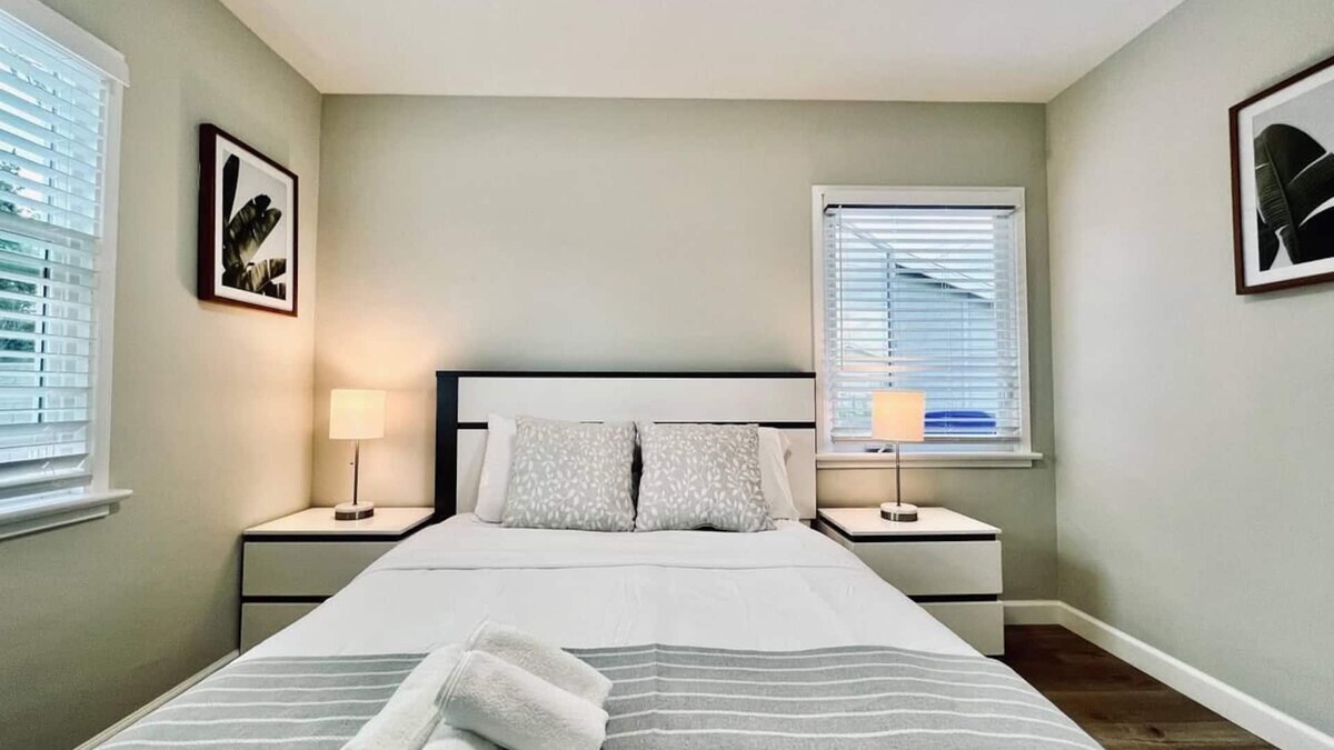 Mayflower Village House | Jie’s choice — Superb 2B1B Single Home