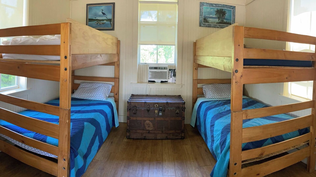Braden River Cabin | Jiggs Landing, Cabin 2 - Bird Land Bunk House