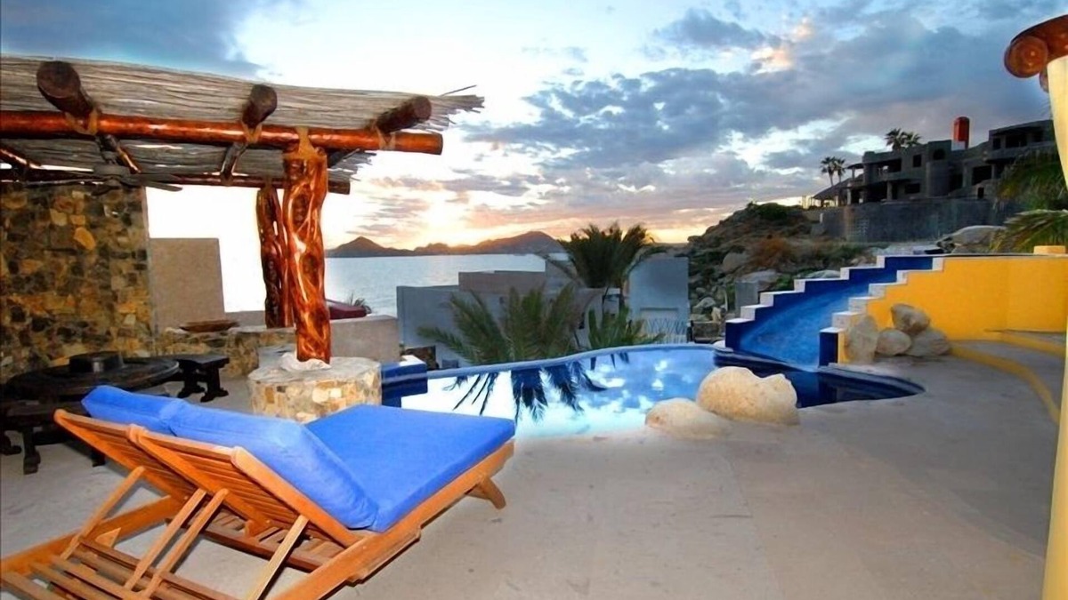 Loreto Villa | Jimmy Page Vacation Villa