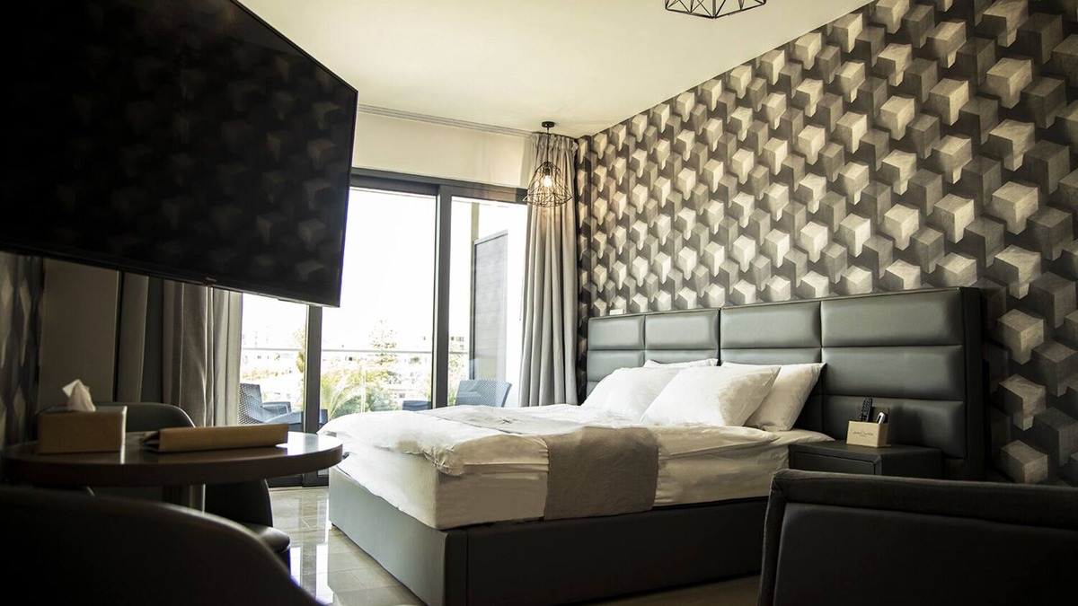 Larnaca City Centre House | Jimmy's Suites