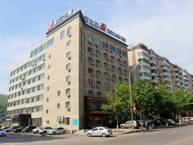Mingshan District Hotel | Jinjiang Inn Benxi Bus Station