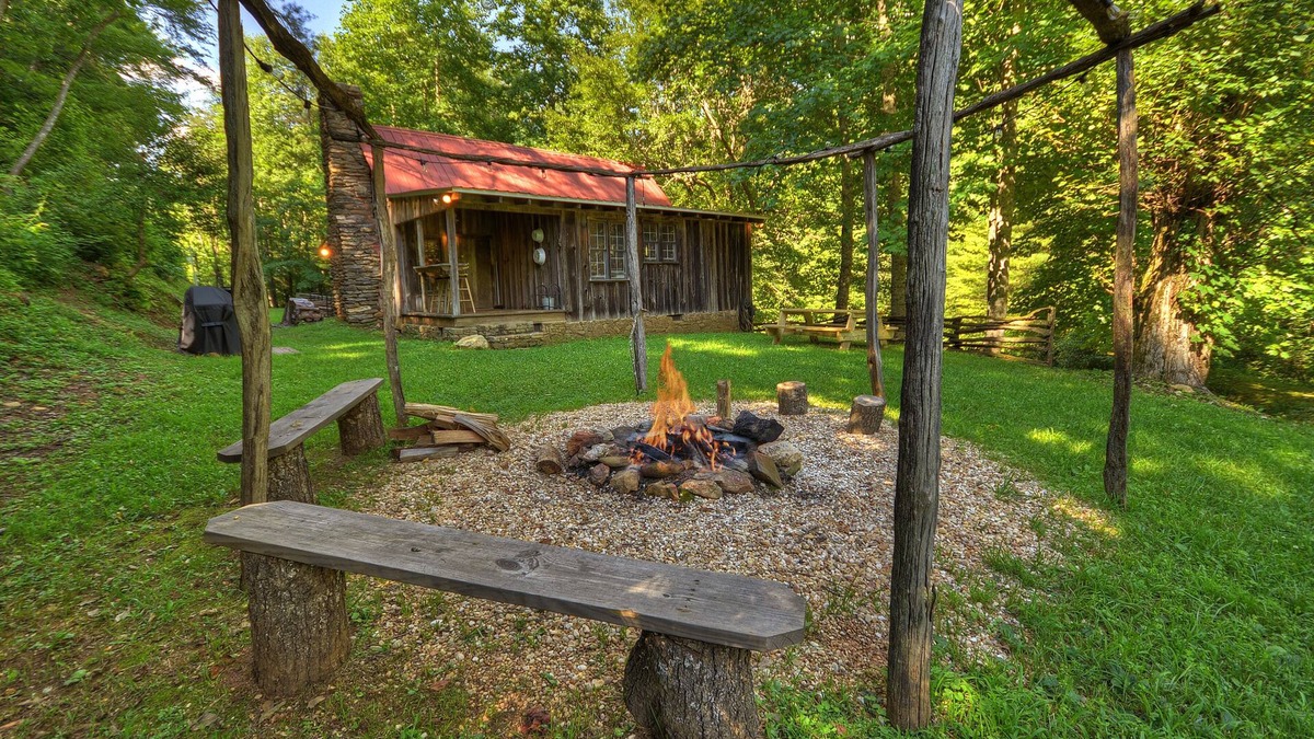 Epworth Cabin | JME Retreat at the Cohutta Reserve - Cohutta Wilderness