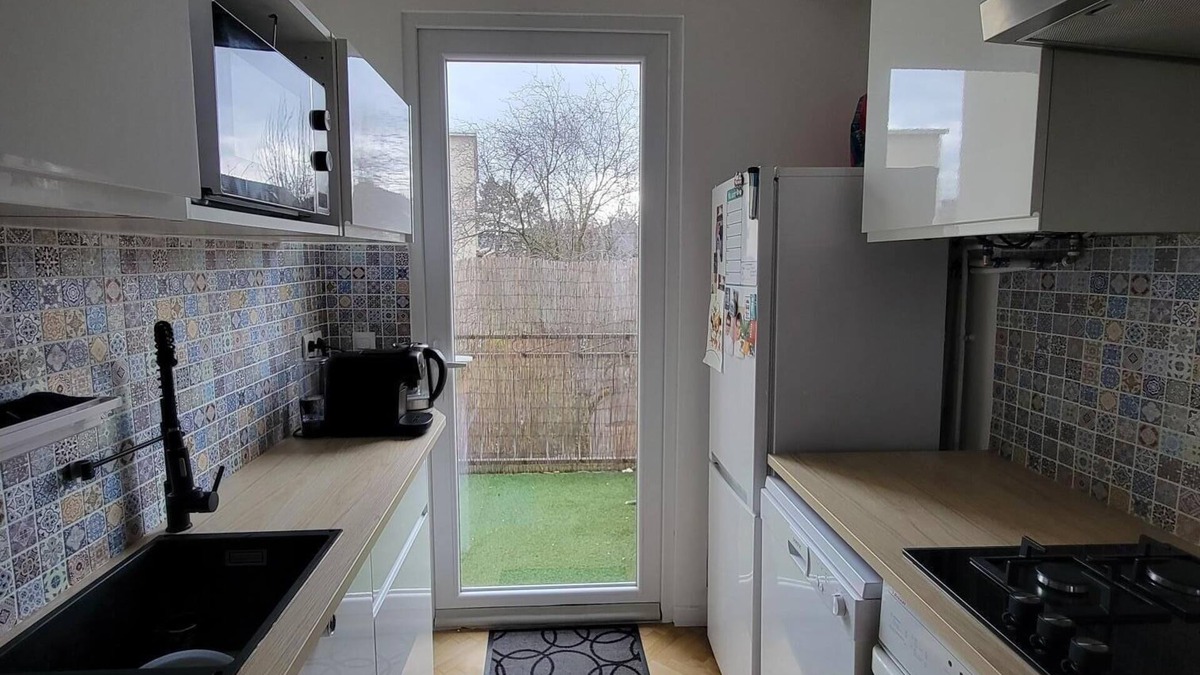 Sartrouville Apartment | JO: Logement 2 Chambres 8 Minutes à Pied de la Gare Sartrouville, Près de Paris