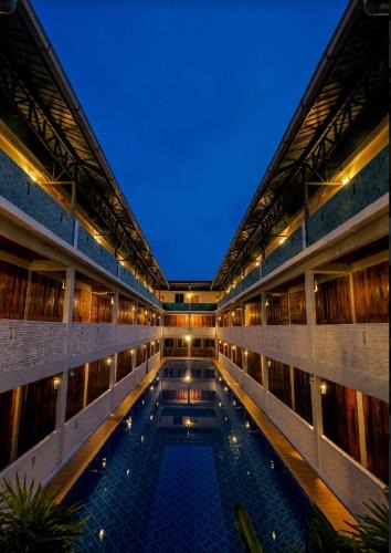 Teluk Nipah Hotel | Joe Fisherman Inn