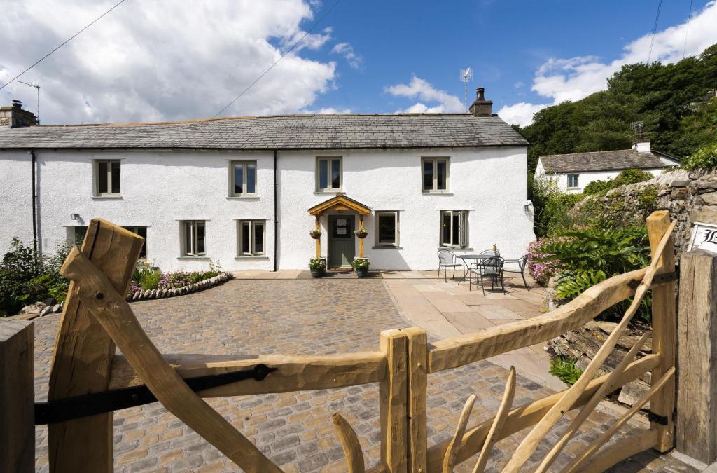 Brigsteer House | Joe's Cottage - Brigsteer Village near Kendal