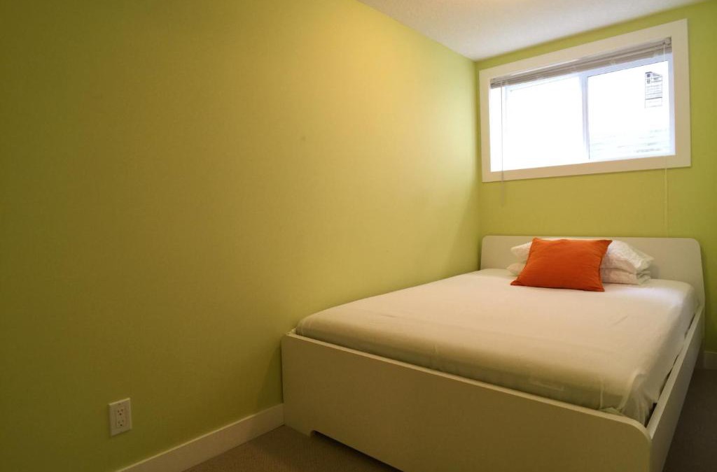 Signal Hill House | Joe's Cozy and Quality Entire Basement Suite in Calgary